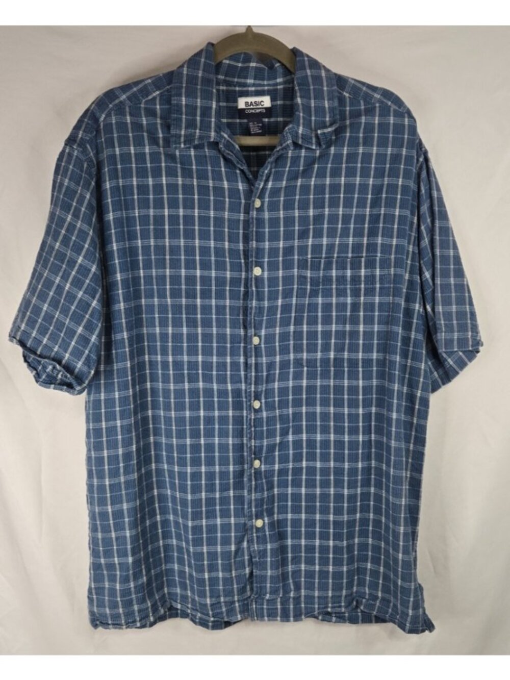 Basic Concept Men's Blue and White Check Button Up Short Sleeve Shirt Size M
